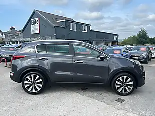 Used 2016 Kia Sportage 3 Silver - Interior and Exterior details 2