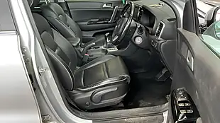 Used 2016 Kia Sportage 3 Silver - Interior and Exterior details 10