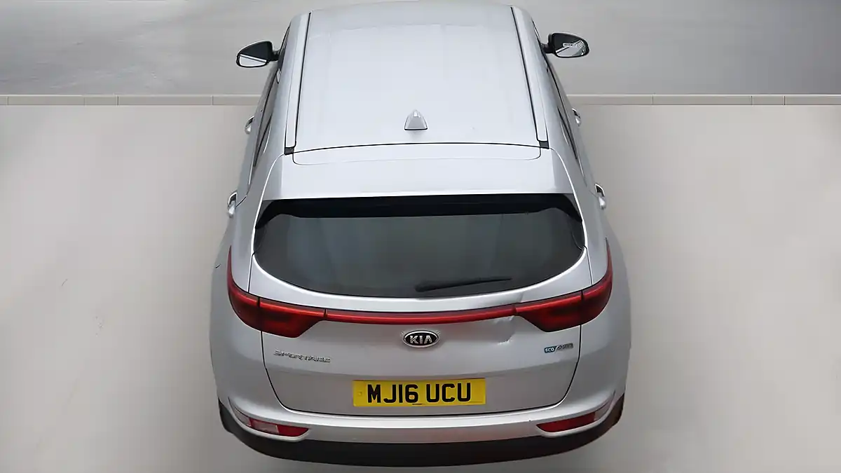 Used 2016 Kia Sportage 3 Silver - Interior and Exterior details 8