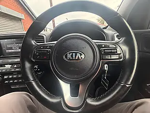Used 2016 Kia Sportage 3 White - Interior and Exterior details 18