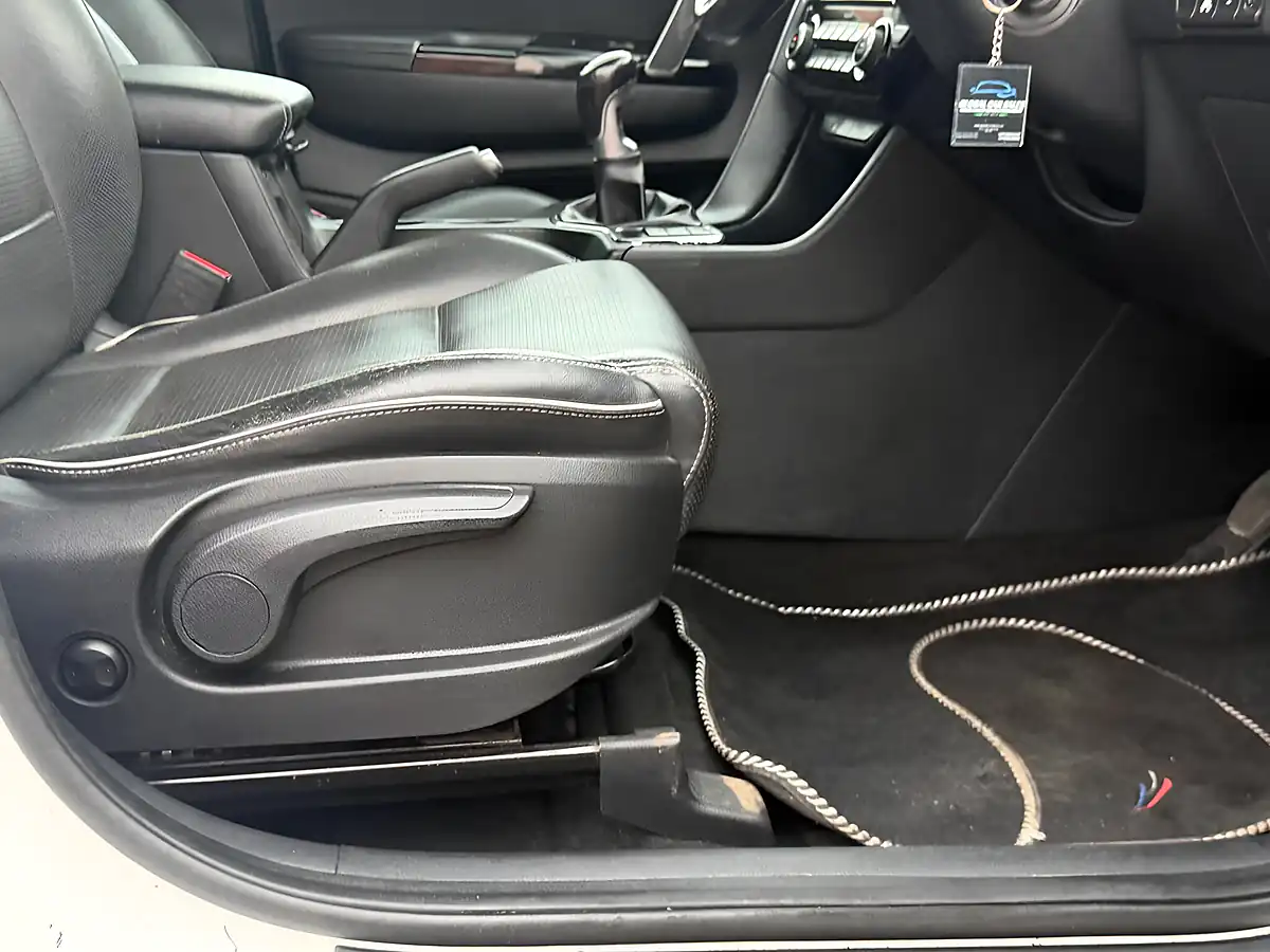 Used 2016 Kia Sportage 3 White - Interior and Exterior details 20