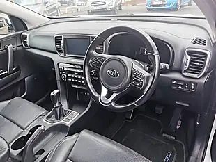 Used 2016 Kia Sportage 3 White - Interior and Exterior details 7