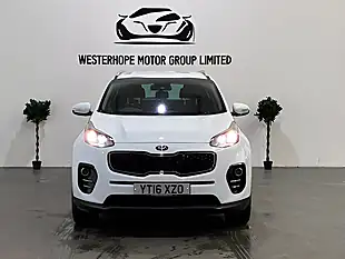 Used 2016 Kia Sportage 3 White - Interior and Exterior details 11