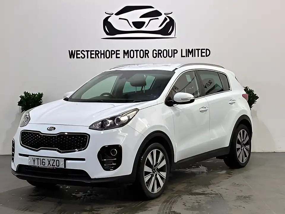 Used 2016 Kia Sportage 3 White - Interior and Exterior details 12