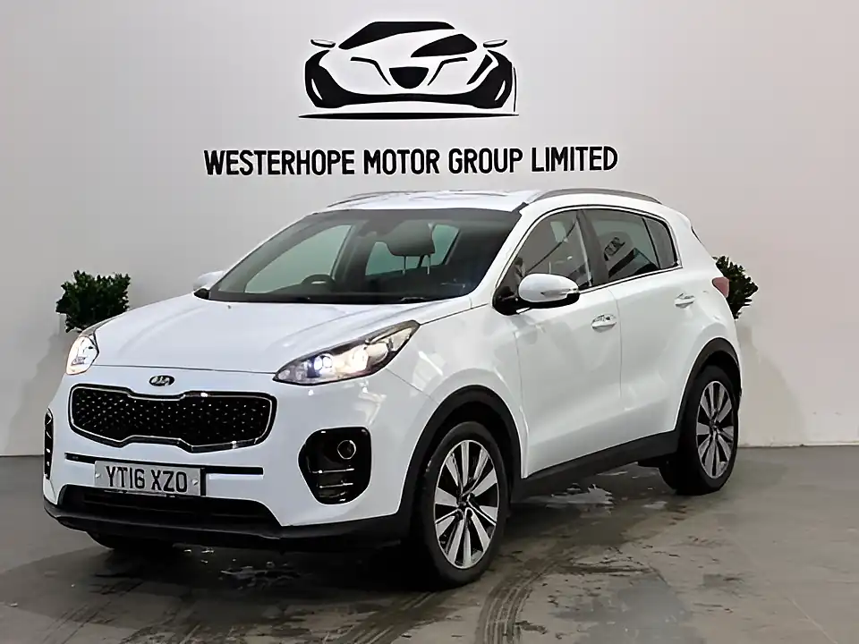 Used 2016 Kia Sportage 3 White - Interior and Exterior details 14