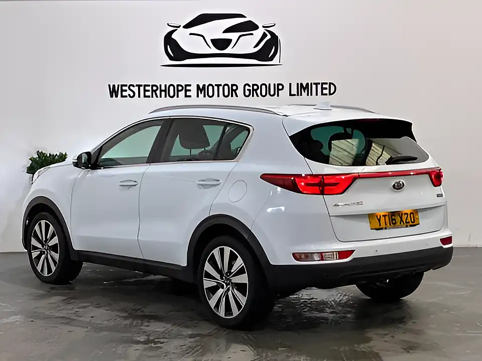 Used 2016 Kia Sportage 3 White - Interior and Exterior details 16