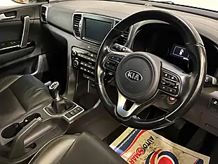 Used 2016 Kia Sportage 3 White - Interior and Exterior details 3