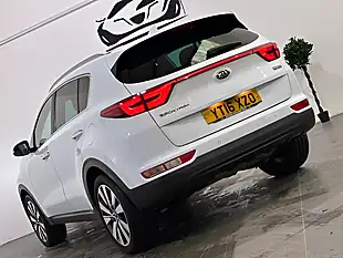 Used 2016 Kia Sportage 3 White - Interior and Exterior details 9