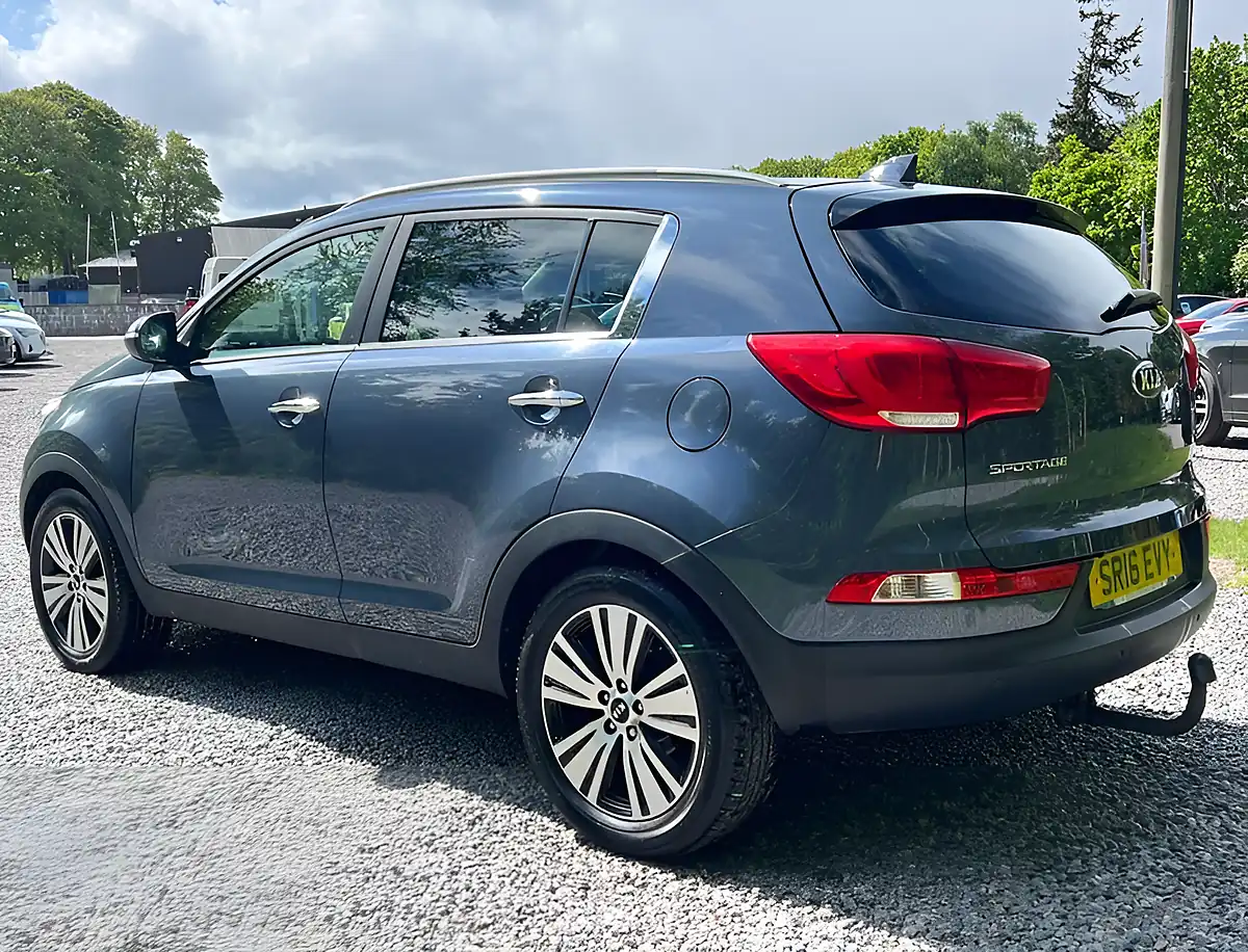 Used 2016 Kia Sportage 4 Isg Dark Gun Metal - Interior and Exterior details 5