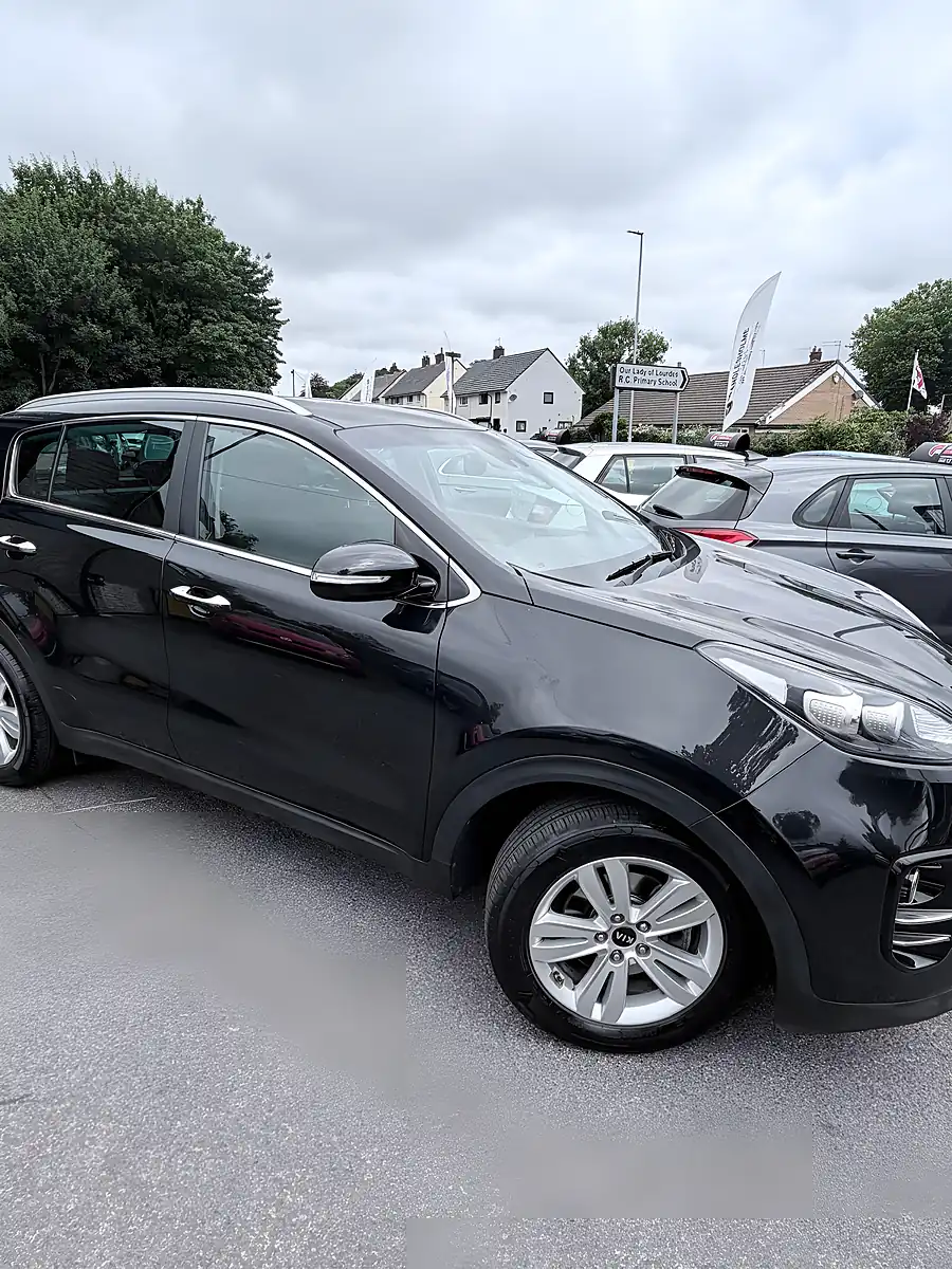 Used 2016 Kia Sportage Black - Interior and Exterior details 2