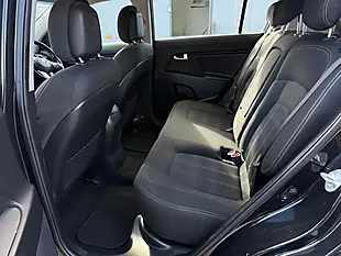 Used 2016 Kia Sportage Ecodynamics 1 2WD Euro 6 (s/S) 5dr Black - Interior and Exterior details 12