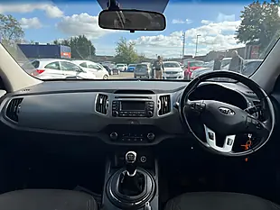 Used 2016 Kia Sportage Ecodynamics 1 2WD Euro 6 (s/S) 5dr Black - Interior and Exterior details 14