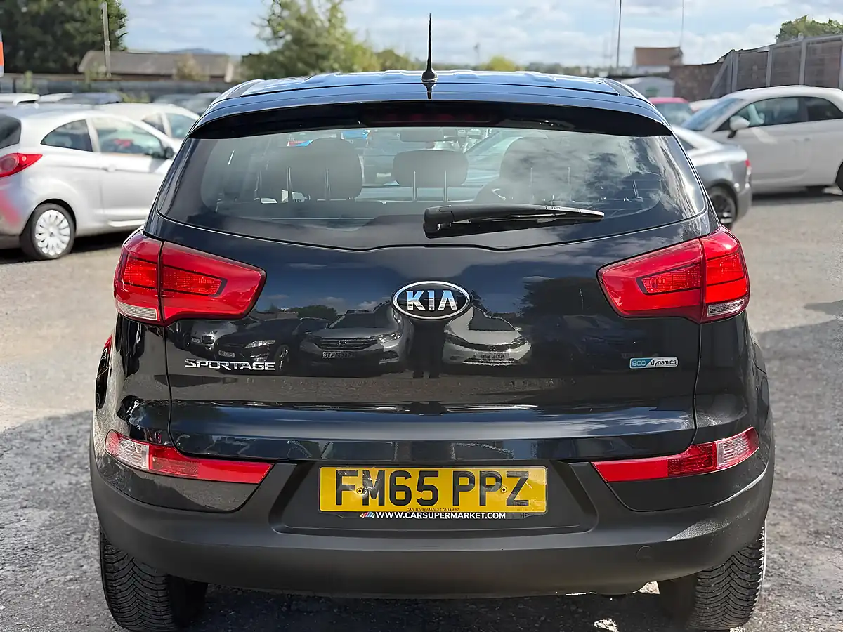 Used 2016 Kia Sportage Ecodynamics 1 2WD Euro 6 (s/S) 5dr Black - Interior and Exterior details 6