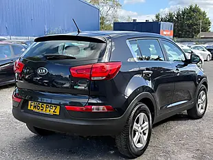 Used 2016 Kia Sportage Ecodynamics 1 2WD Euro 6 (s/S) 5dr Black - Interior and Exterior details 7