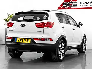 Used 2016 Kia Sportage Ecodynamics 3 White - Interior and Exterior details 4