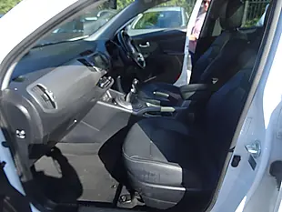 Used 2016 Kia Sportage Ecodynamics 4 White - Interior and Exterior details 15