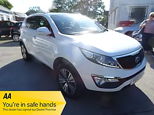 Used 2016 Kia Sportage Ecodynamics 4 White - Interior and Exterior details 3