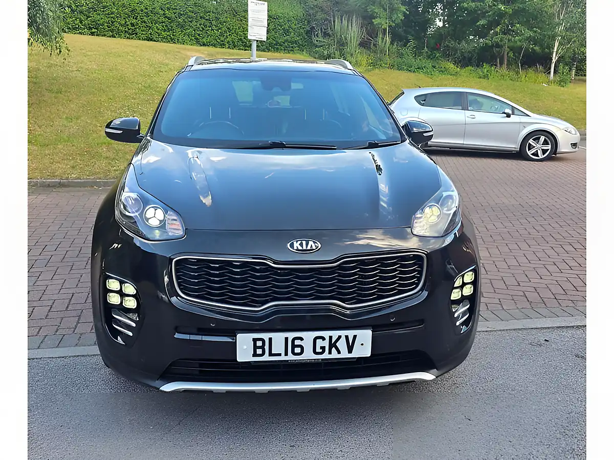 Used 2016 Kia Sportage GT-Line Black - Front View
