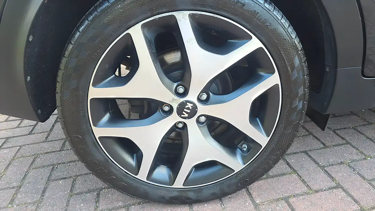 Used 2016 Kia Sportage GT-Line Black - Interior and Exterior details 20