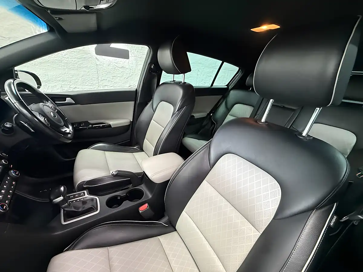Used 2016 Kia Sportage GT-Line Dark Gun Metal - Interior and Exterior details 3