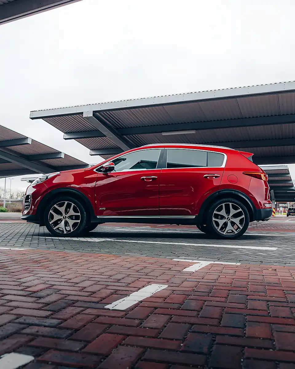 Used 2016 Kia Sportage GT-Line Red - Interior and Exterior details 4
