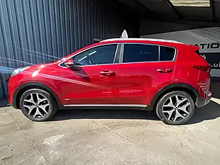 Used 2016 Kia Sportage GT-Line Red - Interior and Exterior details 11