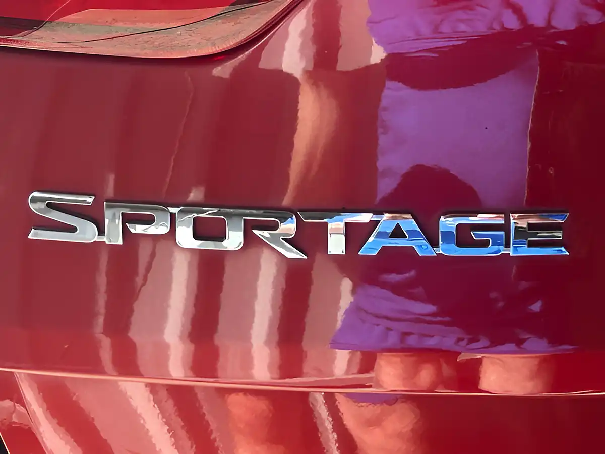 Used 2016 Kia Sportage GT-Line Red - Interior and Exterior details 8