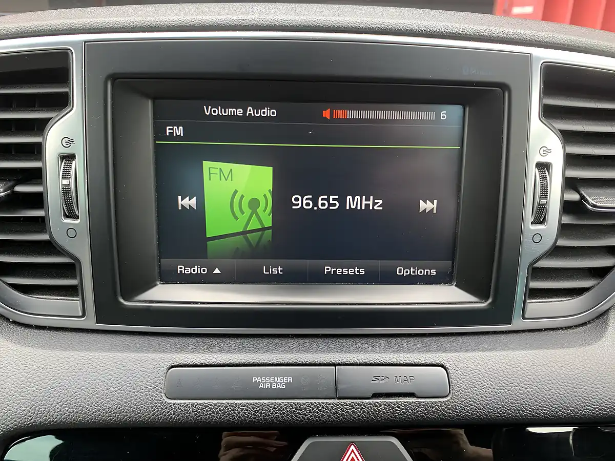Used 2016 Kia Sportage GT-Line Red - Interior and Exterior details 12
