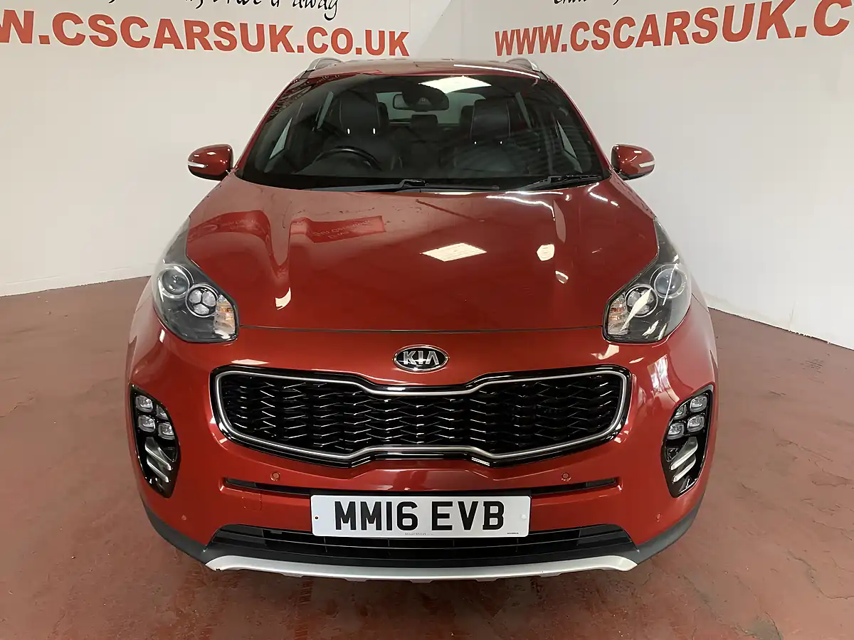 Used 2016 Kia Sportage GT-Line Red - Interior and Exterior details 8