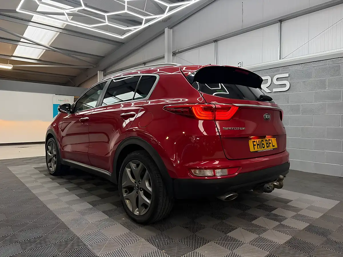 Used 2016 Kia Sportage GT-Line Red - Interior and Exterior details 10
