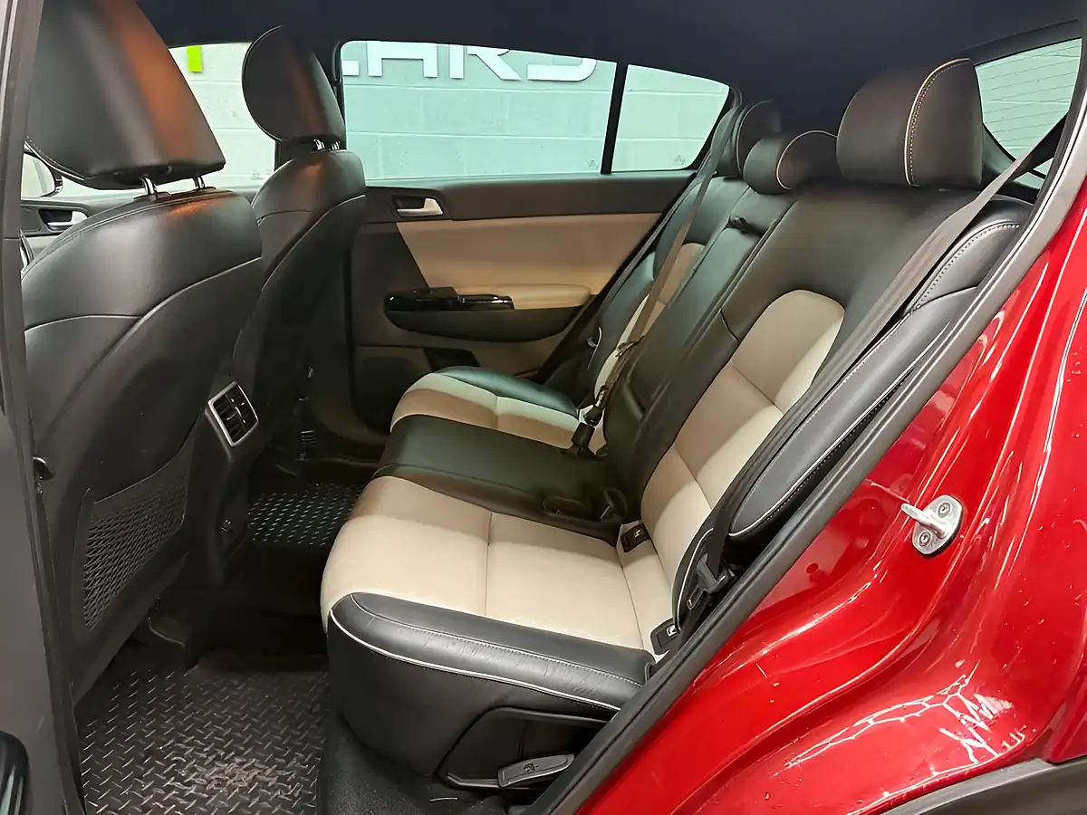 Used 2016 Kia Sportage GT-Line Red - Interior and Exterior details 14