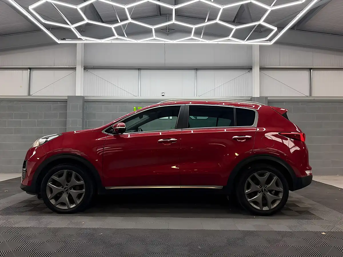 Used 2016 Kia Sportage GT-Line Red - Interior and Exterior details 3