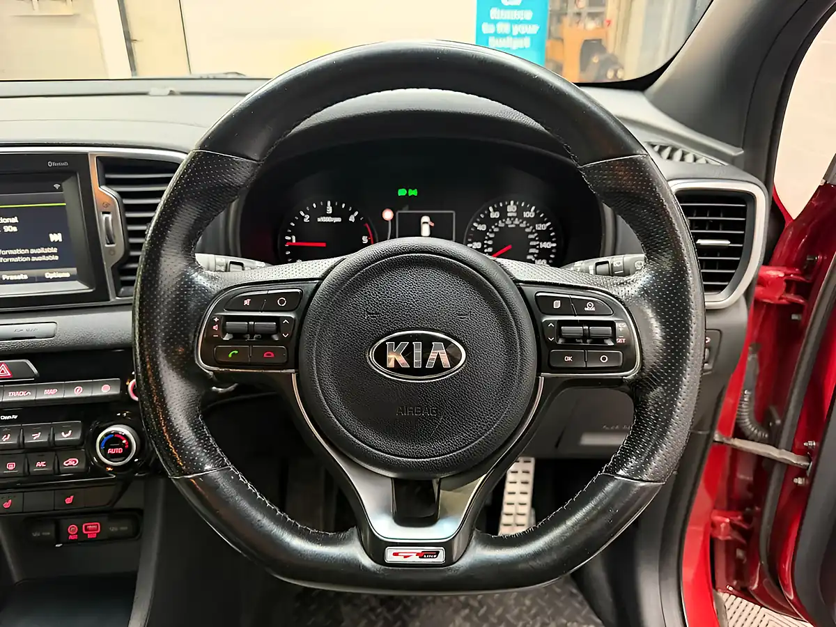 Used 2016 Kia Sportage GT-Line Red - Interior and Exterior details 6