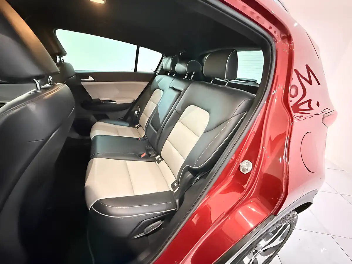 Used 2016 Kia Sportage GT-Line Red - Interior and Exterior details 19