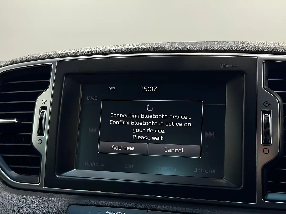 Used 2016 Kia Sportage GT-Line Silver - Interior and Exterior details 11