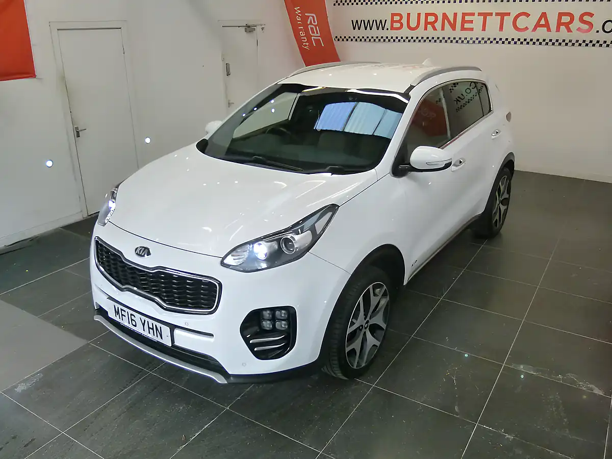 Used 2016 Kia Sportage GT-Line White - Interior and Exterior details 19