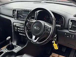 Used 2016 Kia Sportage Isg 3 Metallic Burgundy - Interior and Exterior details 14