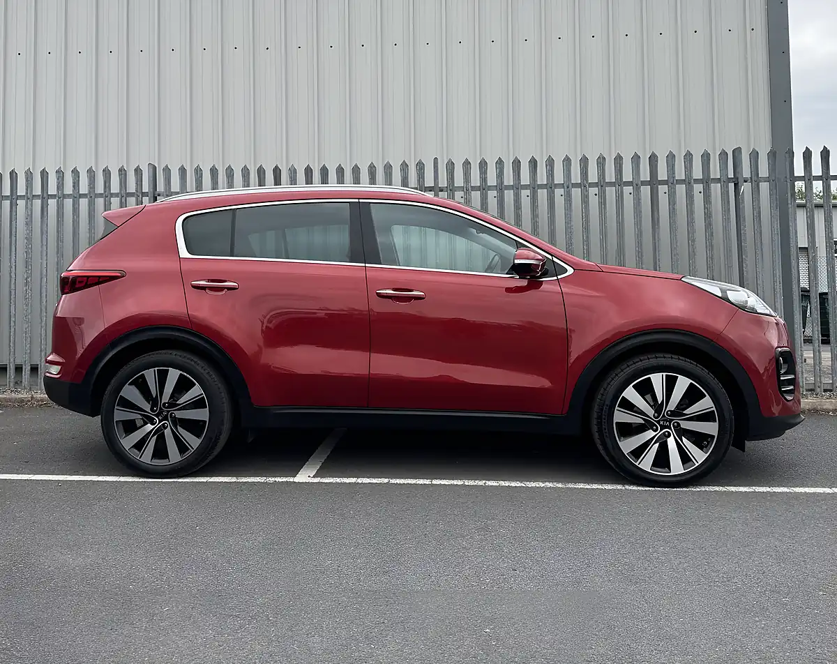 Used 2016 Kia Sportage Isg 3 Metallic Burgundy - Interior and Exterior details 7
