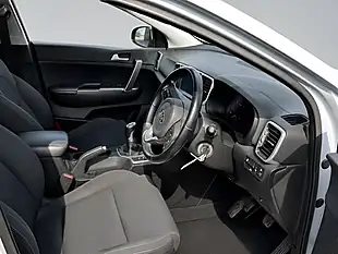 Used 2016 Kia Sportage KX-2 Silver - Interior and Exterior details 2