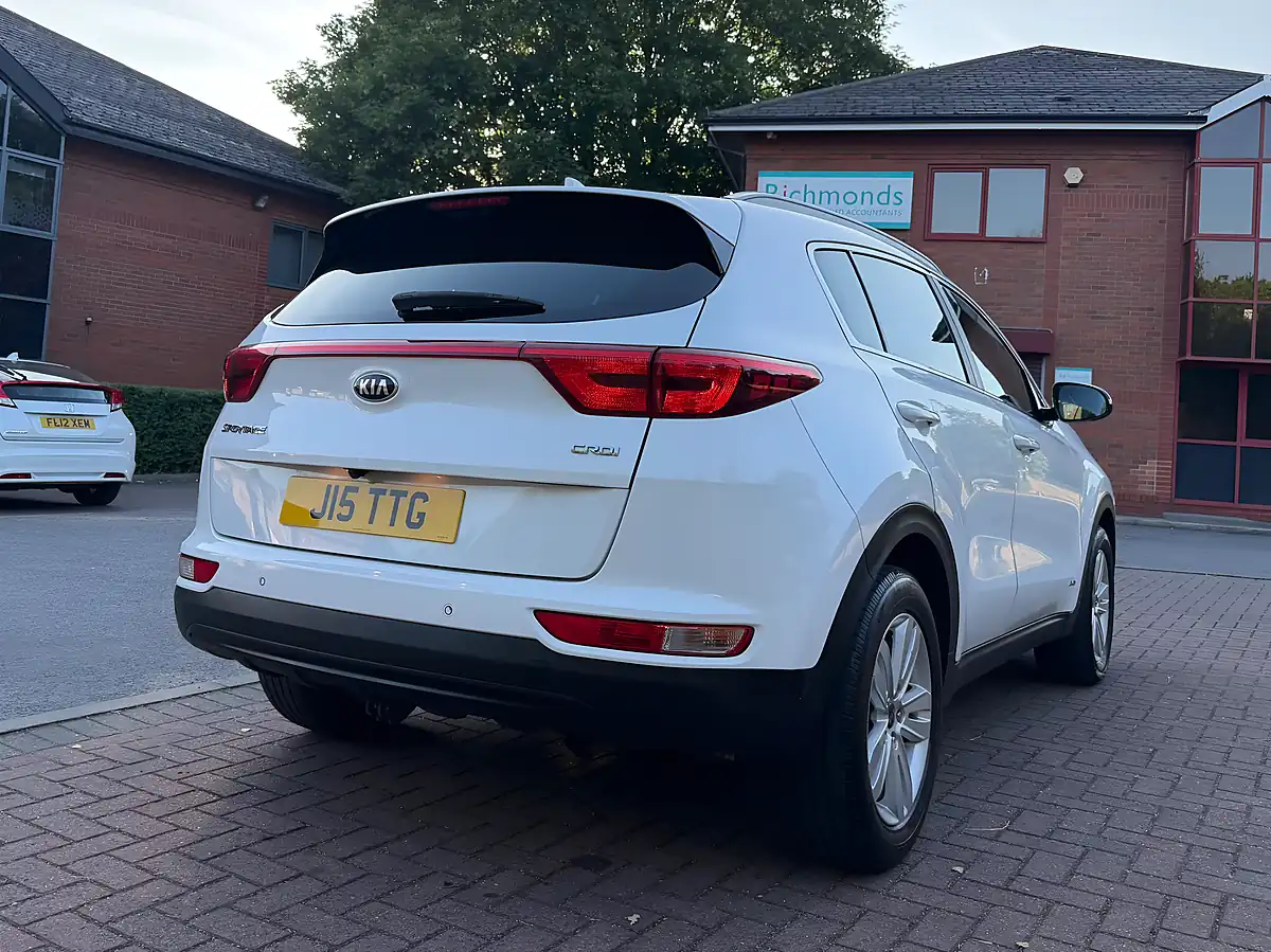 Used 2016 Kia Sportage KX-2 White - Interior and Exterior details 11