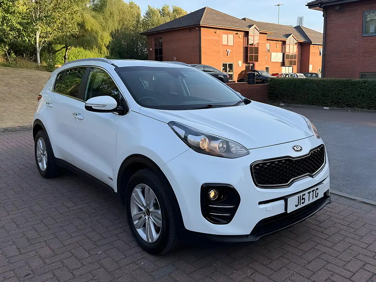 Used 2016 Kia Sportage KX-2 White - Interior and Exterior details 2