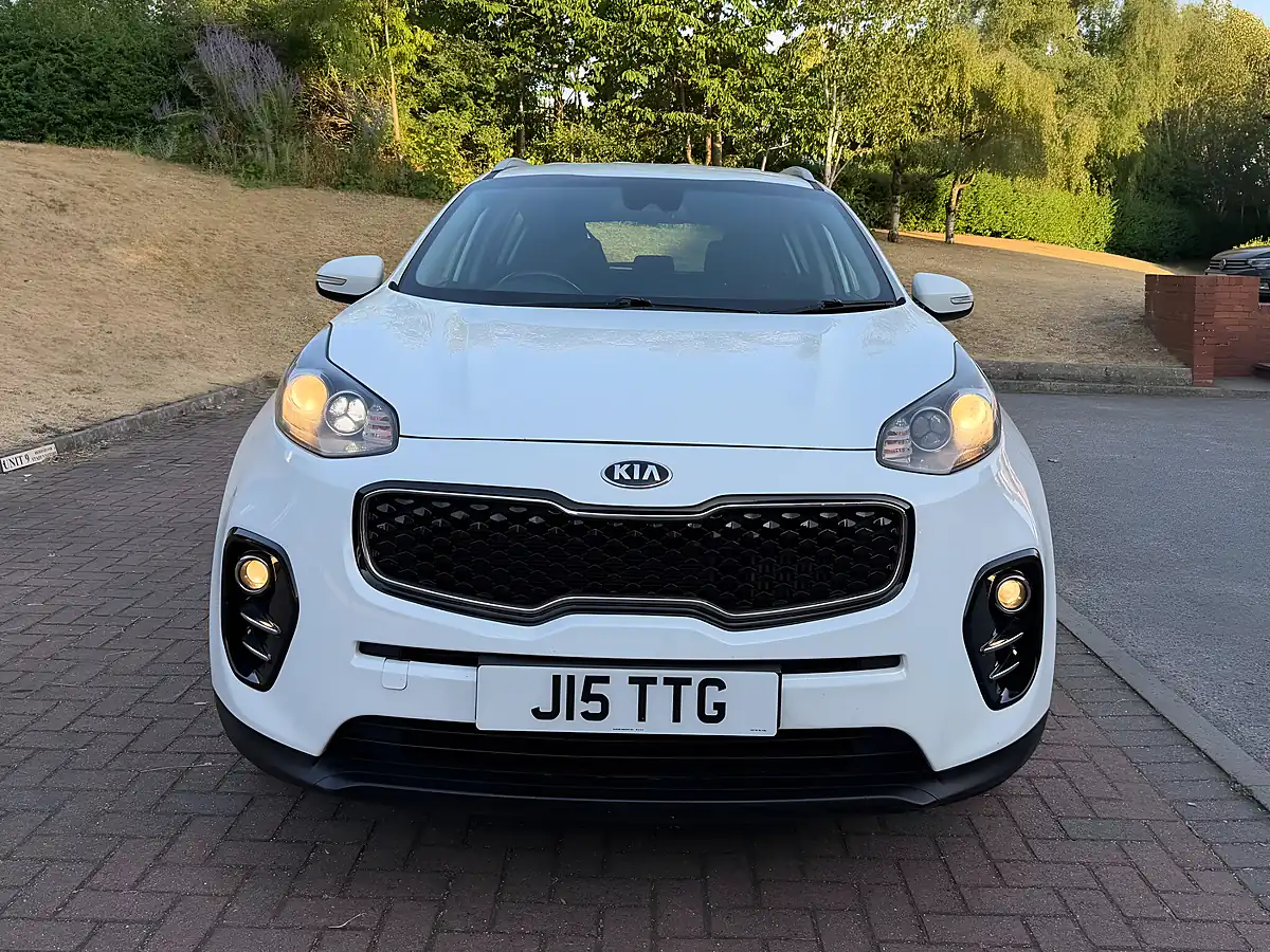 Used 2016 Kia Sportage KX-2 White - Interior and Exterior details 3