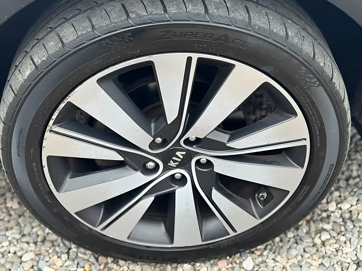 Used 2016 Kia Sportage KX-3 Silver - Interior and Exterior details 13