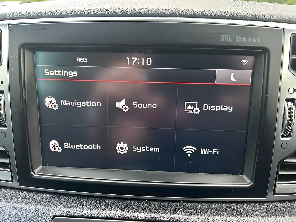 Used 2016 Kia Sportage KX-3 Silver - Interior and Exterior details 11