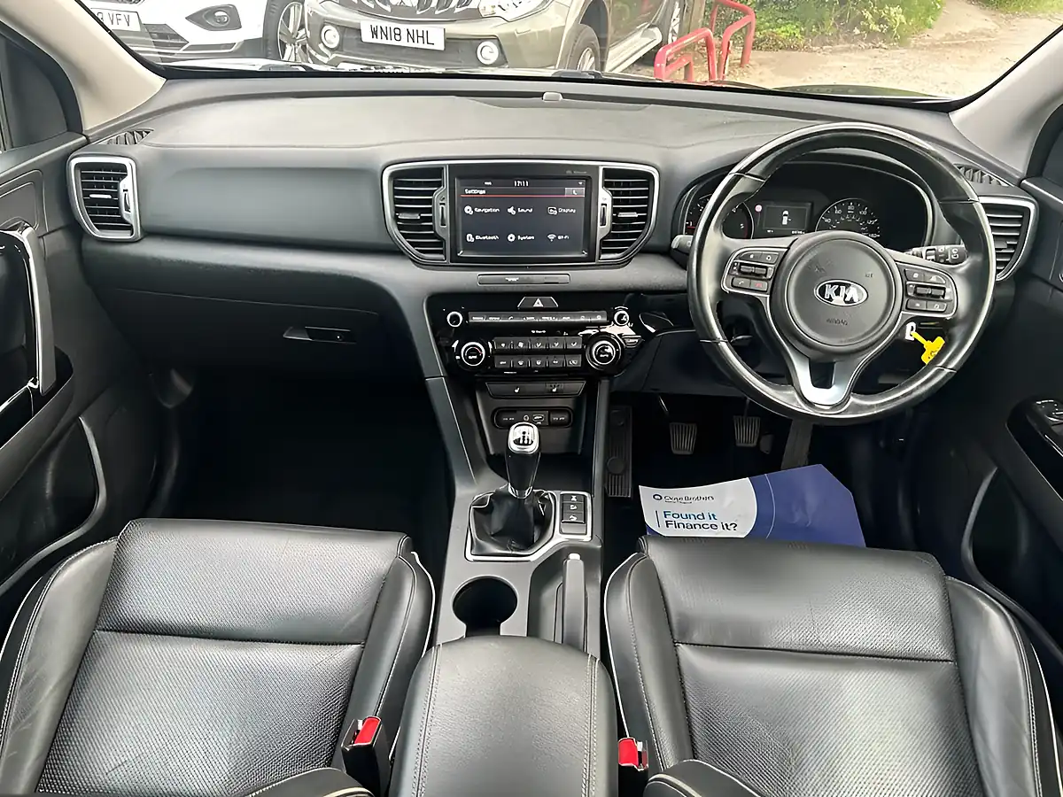 Used 2016 Kia Sportage KX-3 Silver - Interior and Exterior details 7