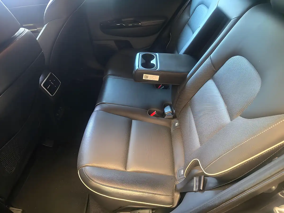 Used 2016 Kia Sportage KX-3 Silver - Interior and Exterior details 12