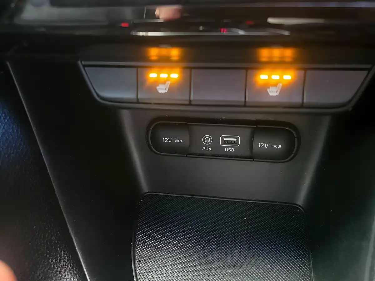 Used 2016 Kia Sportage KX-3 Silver - Interior and Exterior details 20