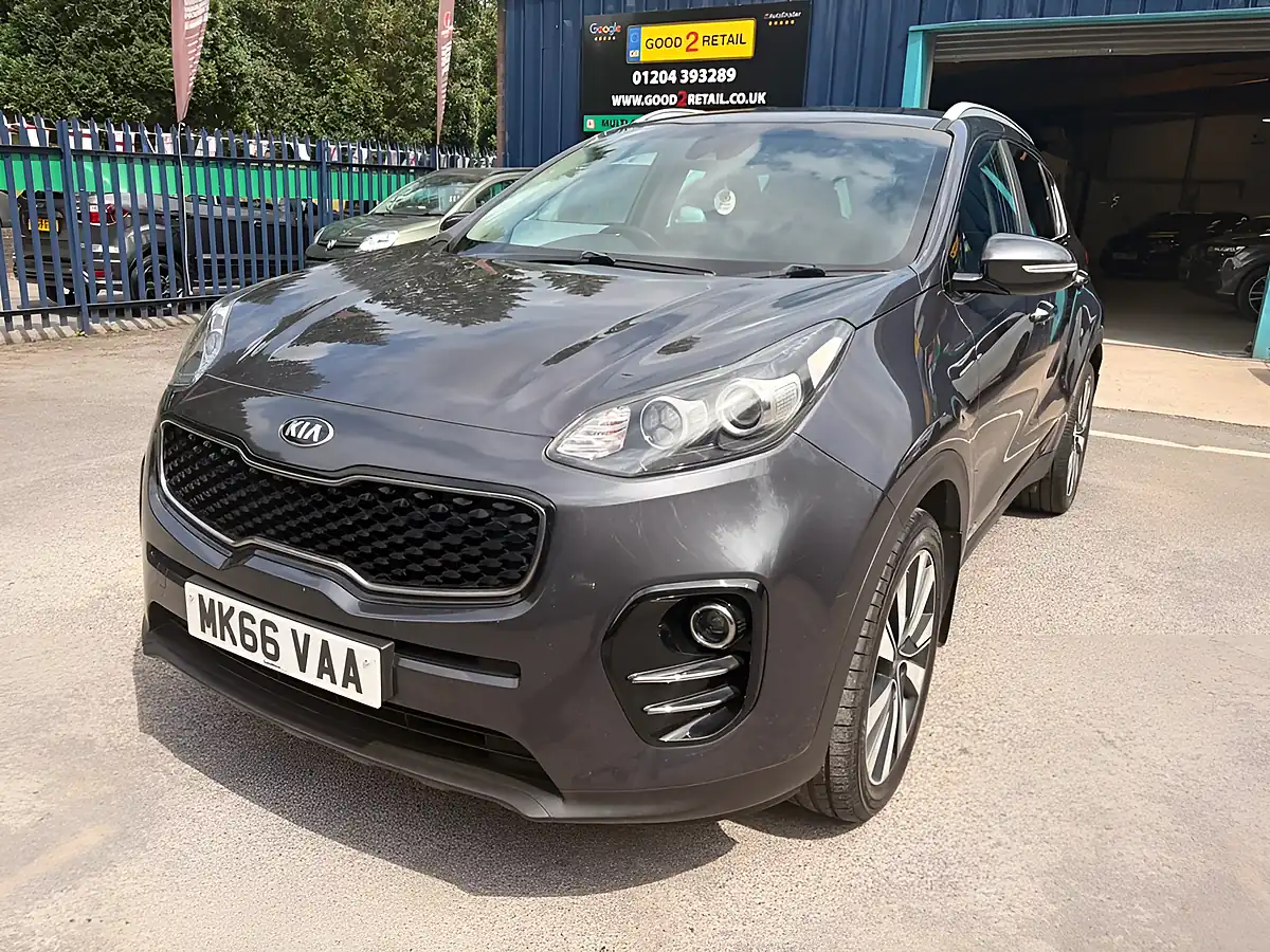 Used 2016 Kia Sportage KX-3 Silver - Interior and Exterior details 6