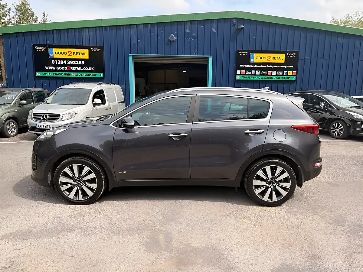 Used 2016 Kia Sportage KX-3 Silver - Interior and Exterior details 9
