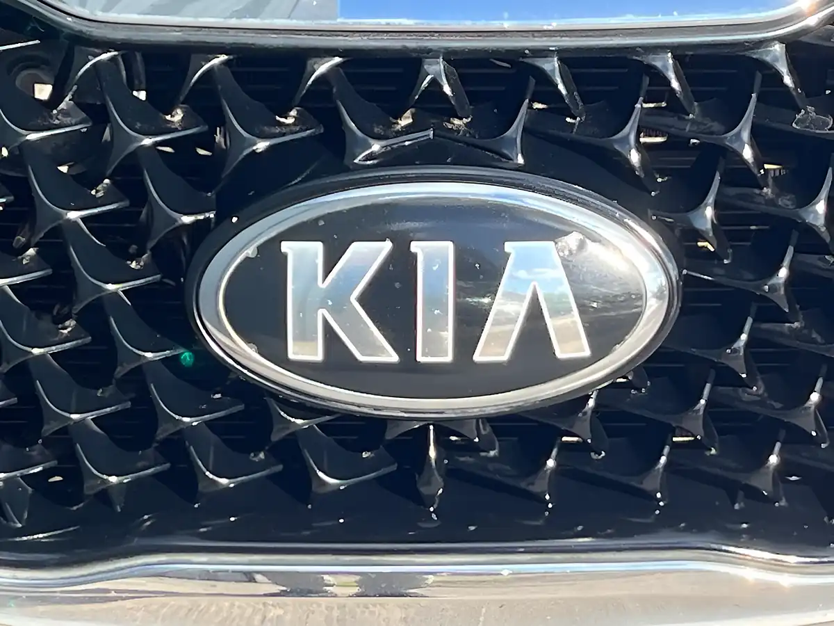 Used 2016 Kia Sportage KX-3 Silver - Interior and Exterior details 12